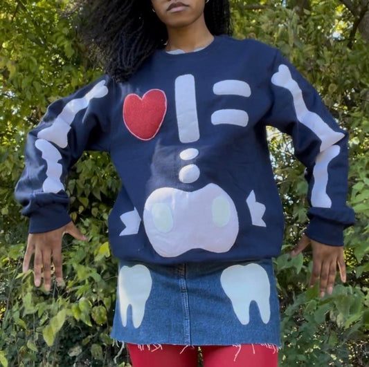 Heart n’ Bones Sweatshirt (S)