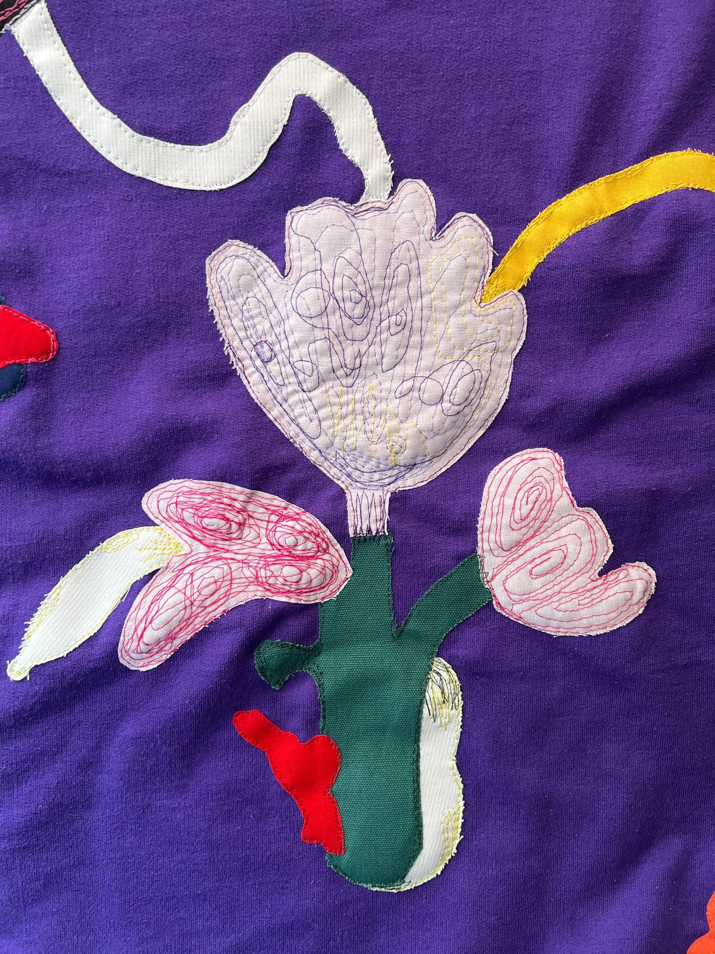 Floral Abstract Sweatshirt (L)