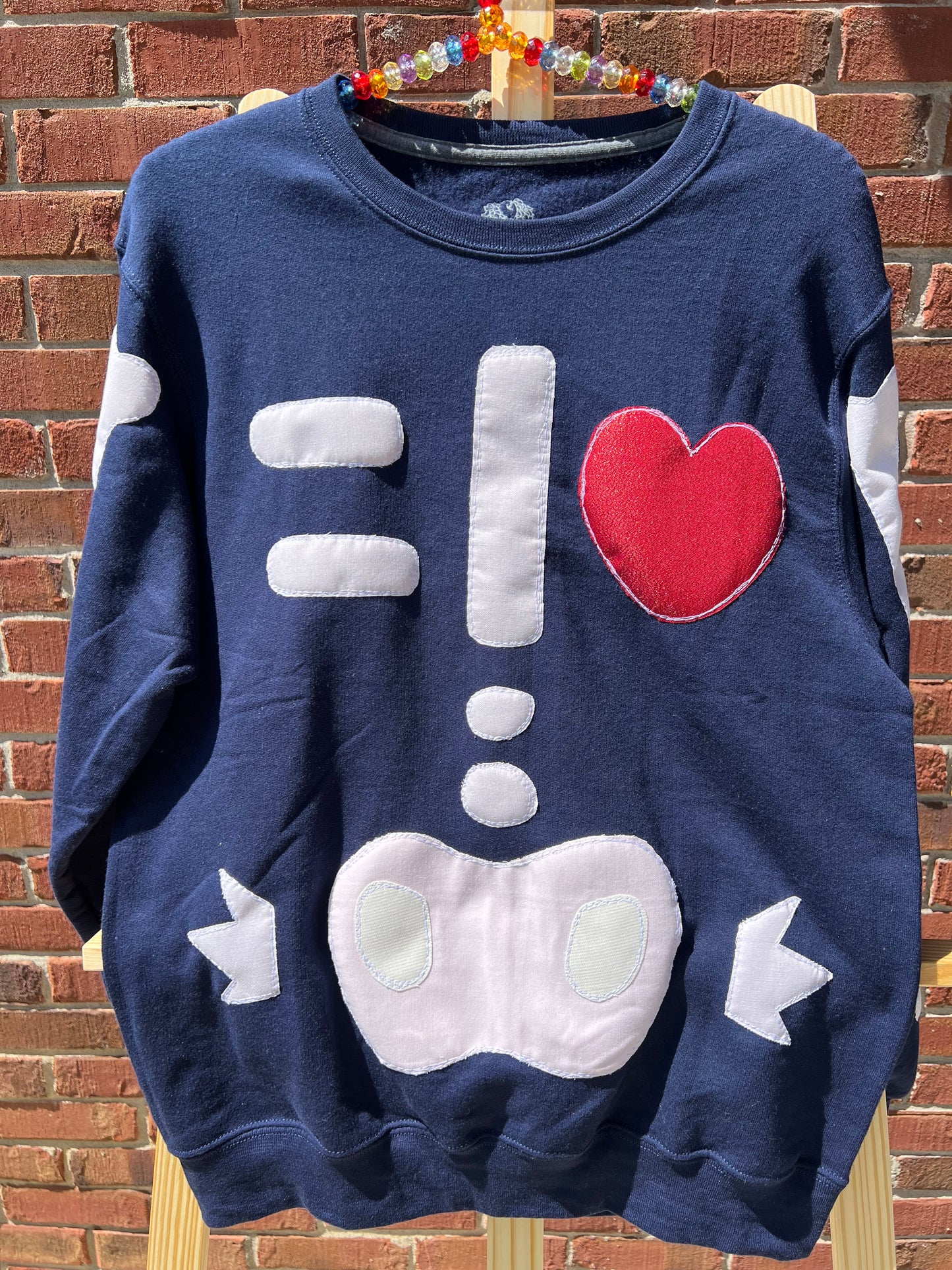 Heart n’ Bones Sweatshirt (S)